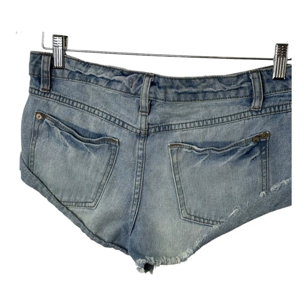 Free People Mid Rise Jean Shorts Light Wash Women's 26 Daisy Duke Distressed - Picture 8 of 8